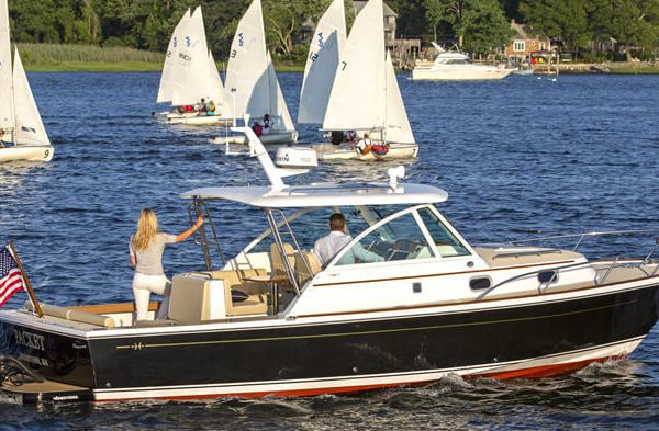 newport rhode island yacht sales